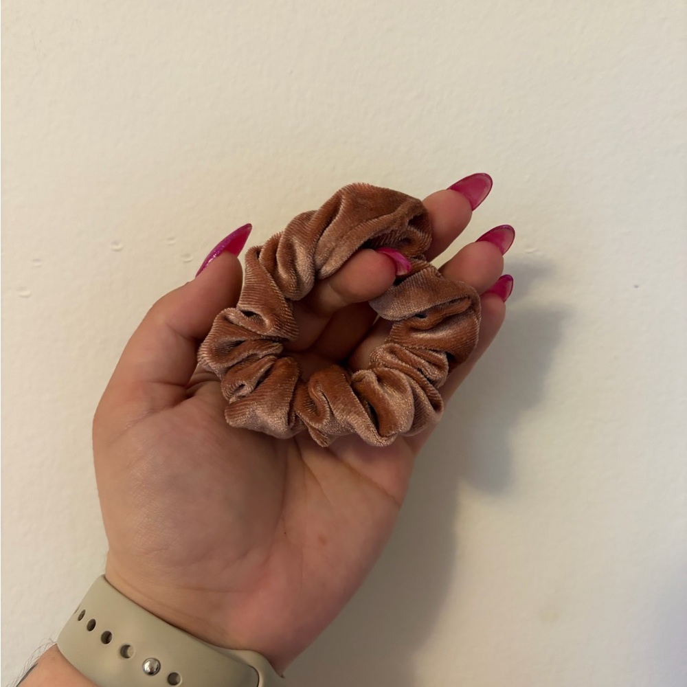Scrunchie Bundle - Picture 4 of 12
